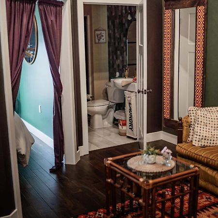 The Atrium - A Boutique Hotel - Suite 15 Perryville Dış mekan fotoğraf