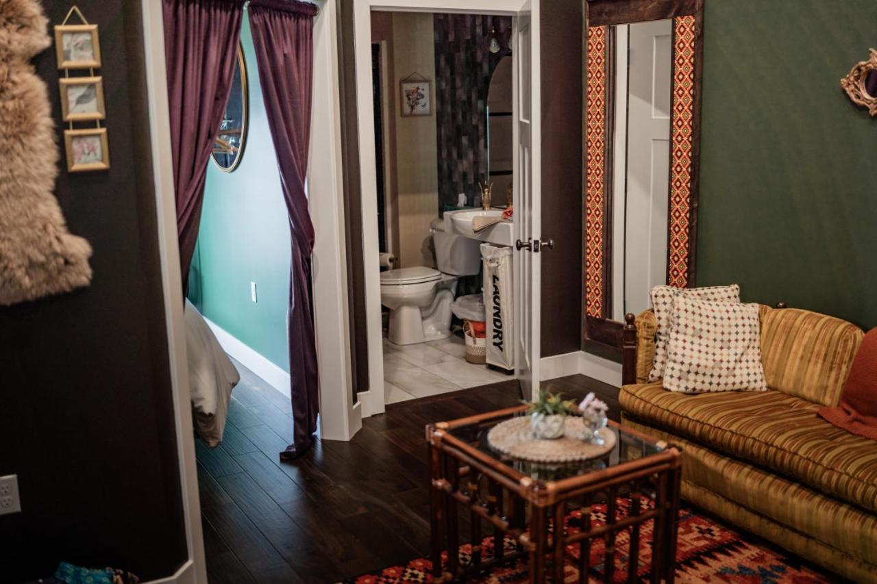 The Atrium - A Boutique Hotel - Suite 15 Perryville Dış mekan fotoğraf